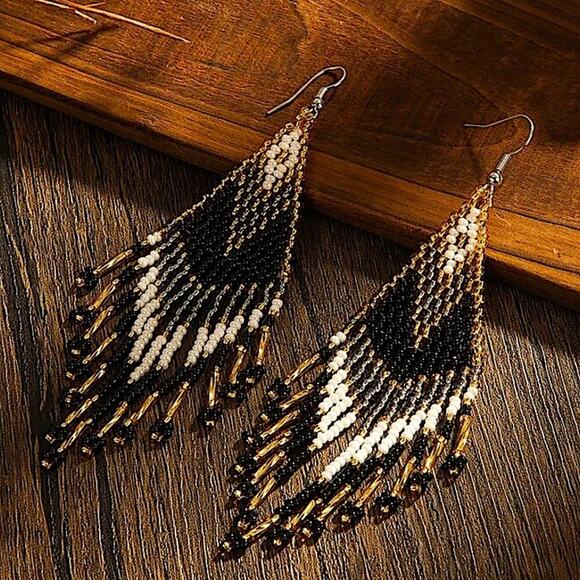 Handmade Beaded Boho Dangle Earrings - Picture 2 of 4